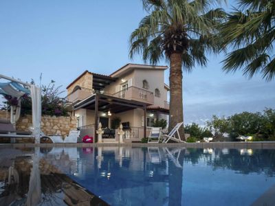 Luxury Three-Bedroom Villa | Private Pool | Sar