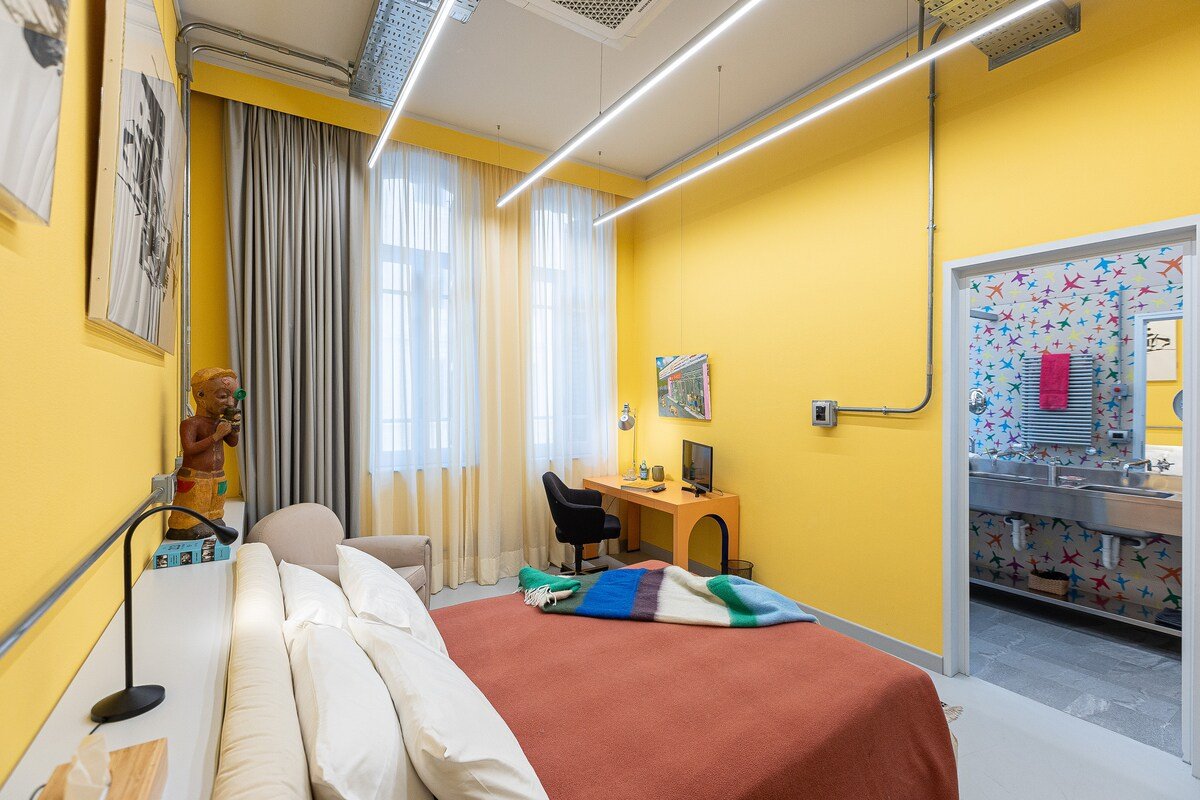 Prestigious Villa Piazza Fiume gallery image 2