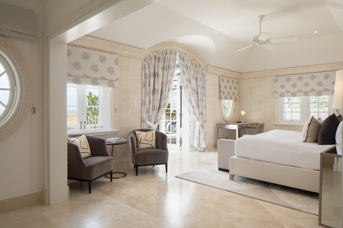 Exclusive 9-Bed Beachfront Luxury Retreat gallery image 2