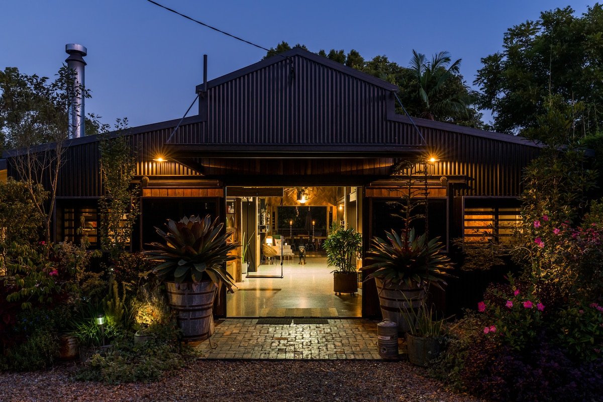 The Bangalow Barn gallery image 3