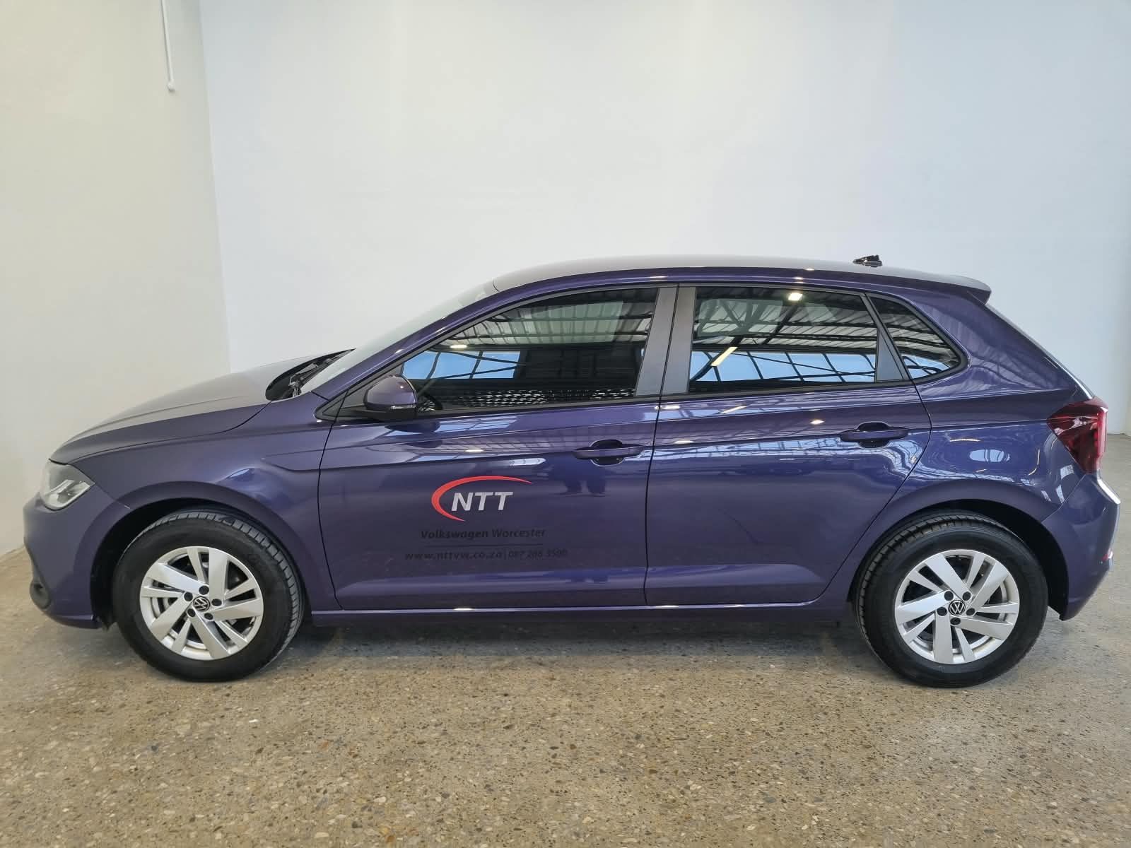 Used car gallery