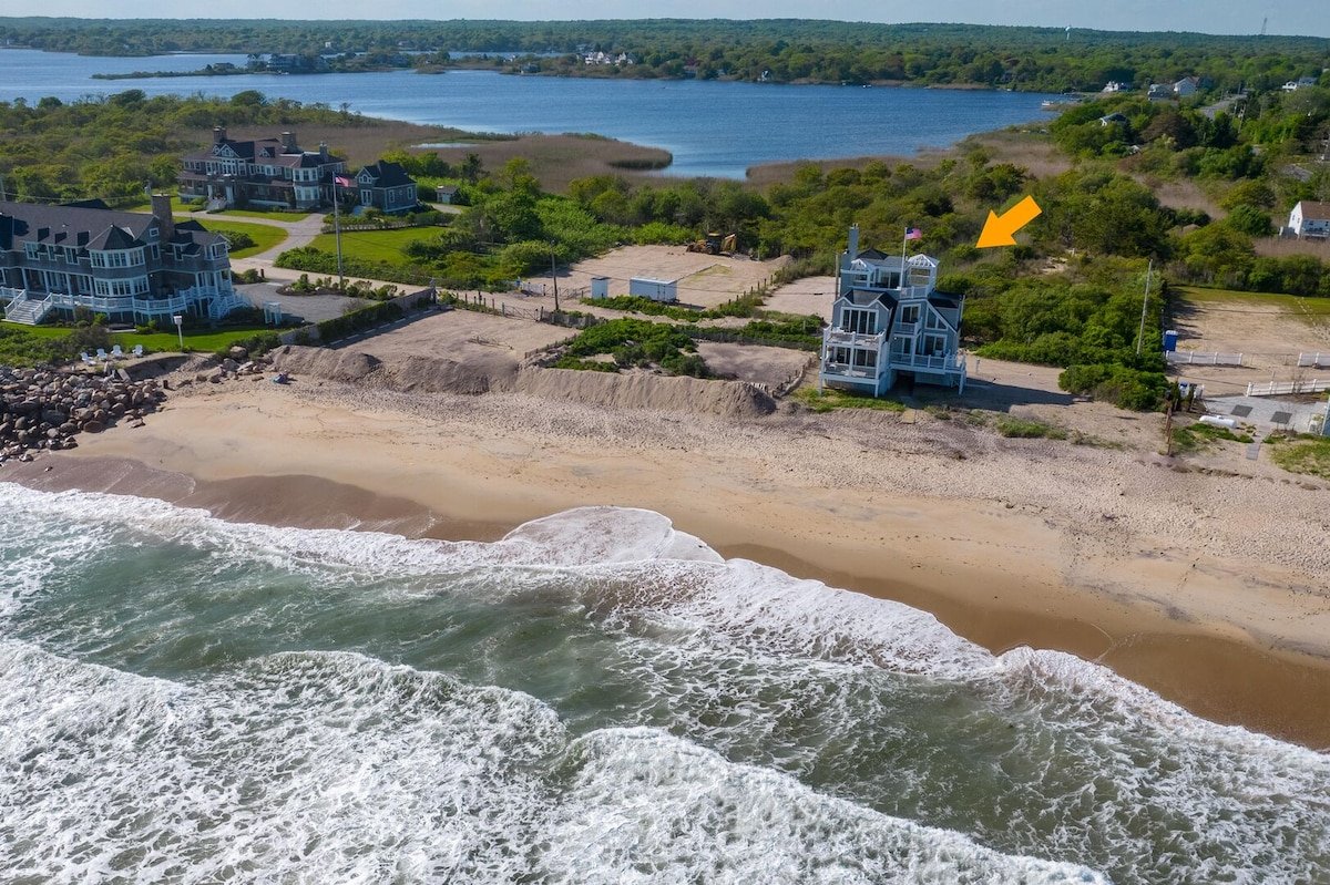 Luxury Beachfront Home in Green Hill, sleeps 10 gallery image 3