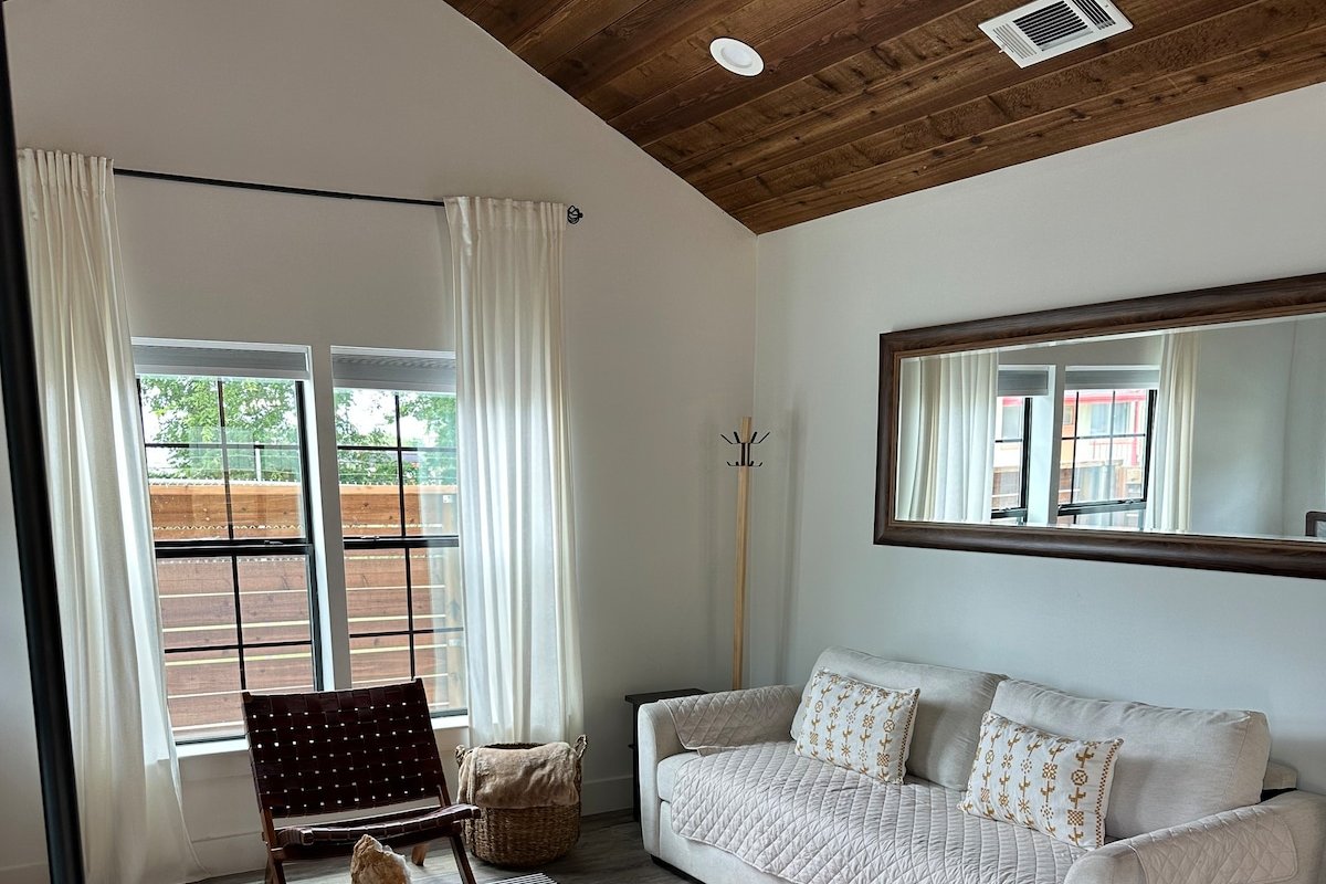 La casita at the stockyards! gallery image 2