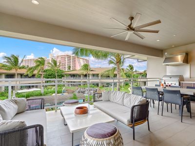 Maui Resort Rentals: Luana Garden Villas 14C