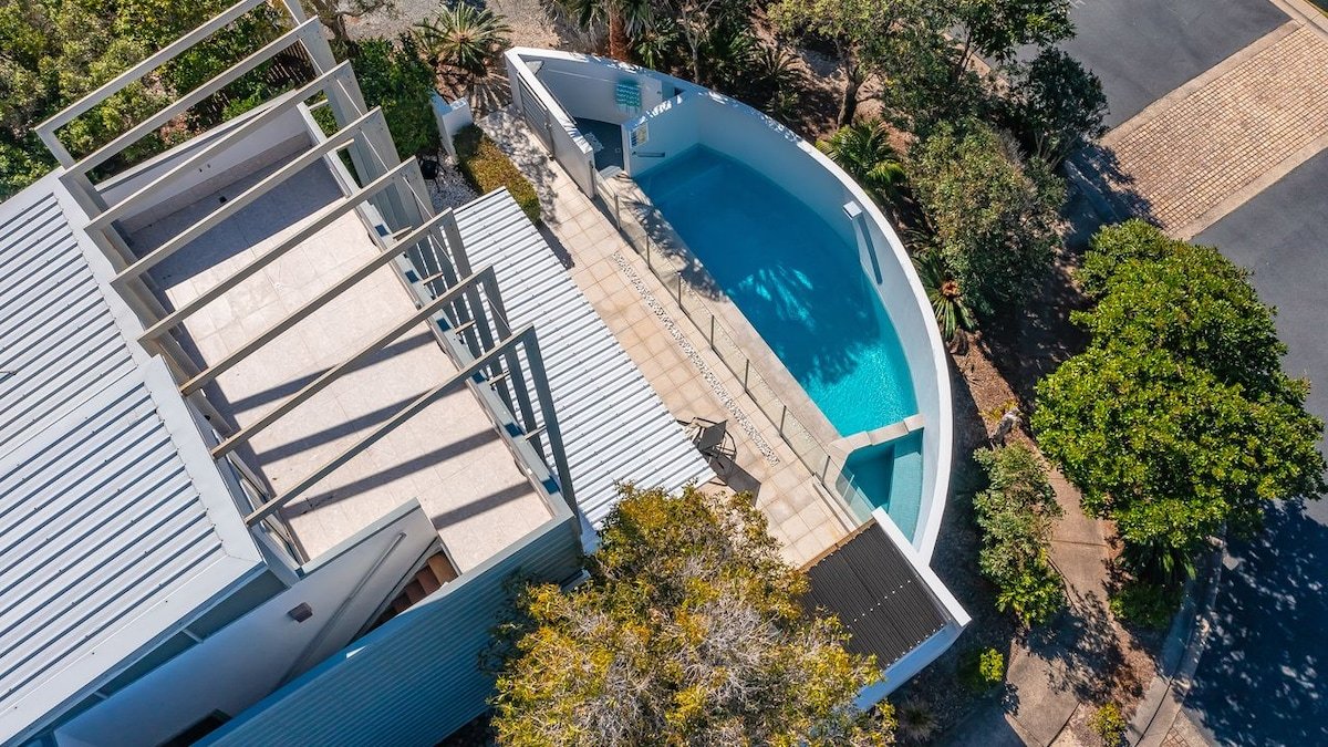 Verano- 20 meters to the beach gallery image 5