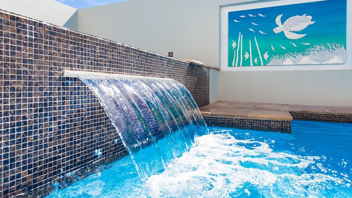 By The Pool – Bluey’s Beach gallery image 3