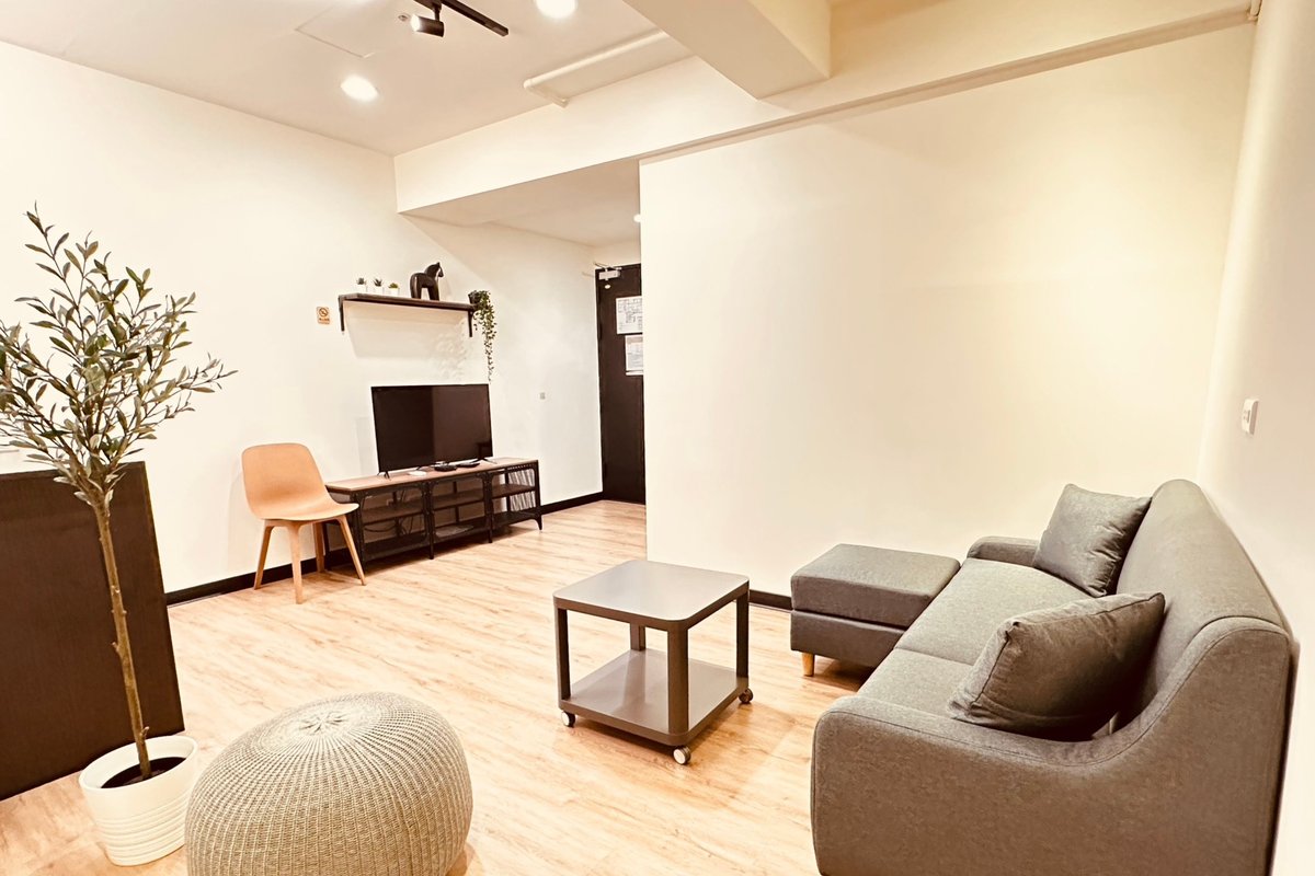 旅家雅舍12A＠4B2B/電梯/高樓層 5~10人 古亭MRT5分鐘 師大永康商圈