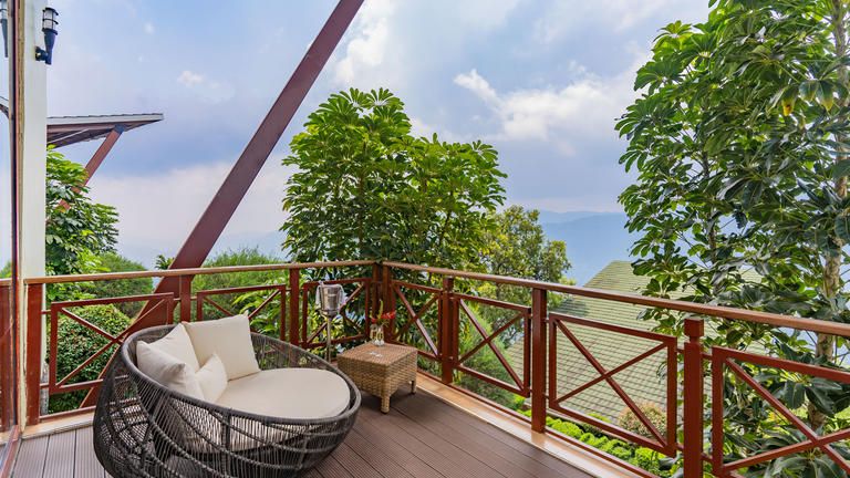 Gorilla Heights Lodge STANDARD COTTAGES