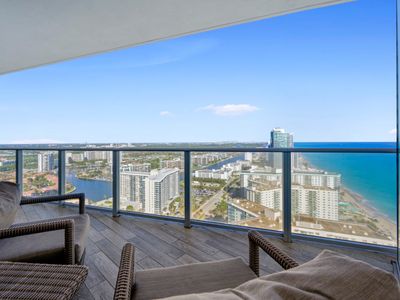 Elevated Breathtaking Oceanfront Views /2BR 2BTH