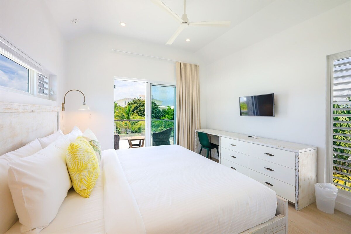 Villa As You Wish: Private Pool, Walk to the Beach gallery image 5