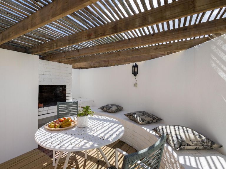 Braai/BBQ facilities - Room