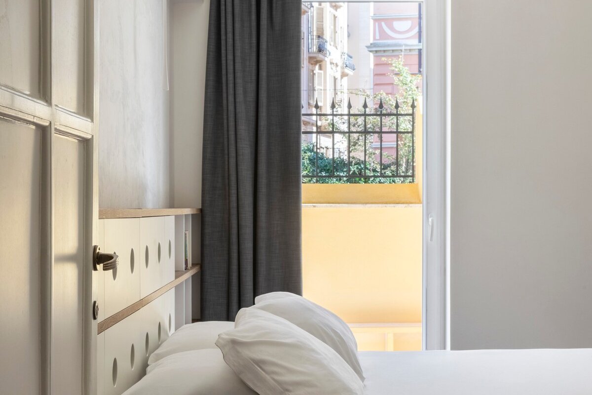 Boutique Apartment in Rome • Art Nouveau 1912 gallery image 4