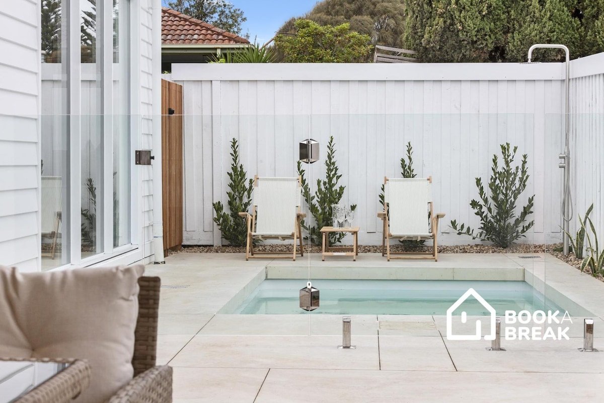 The White Haven – Heated Plunge Pool gallery image 4