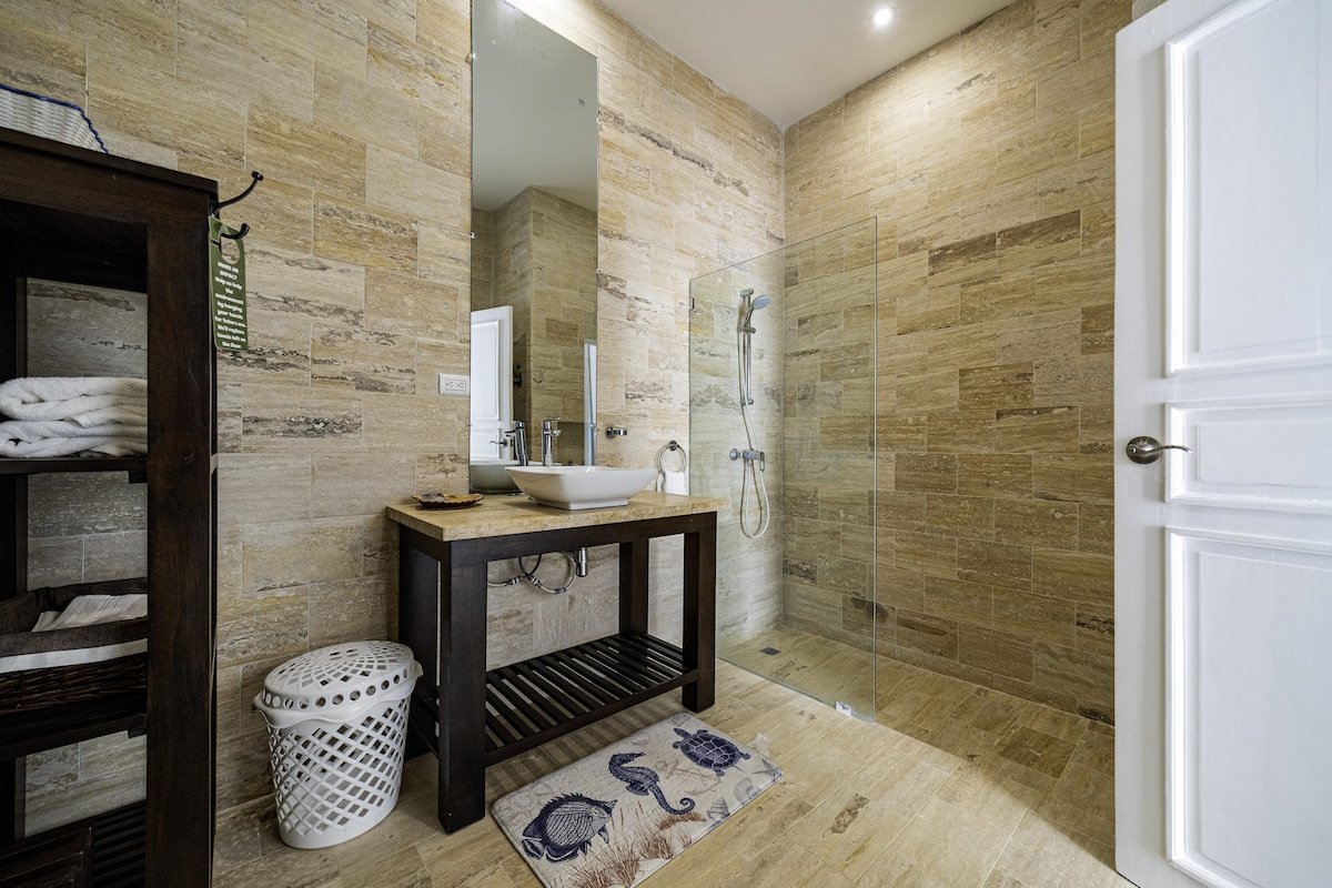 Villa Casamare | Oceanfront Luxury in Cabarete gallery image 3