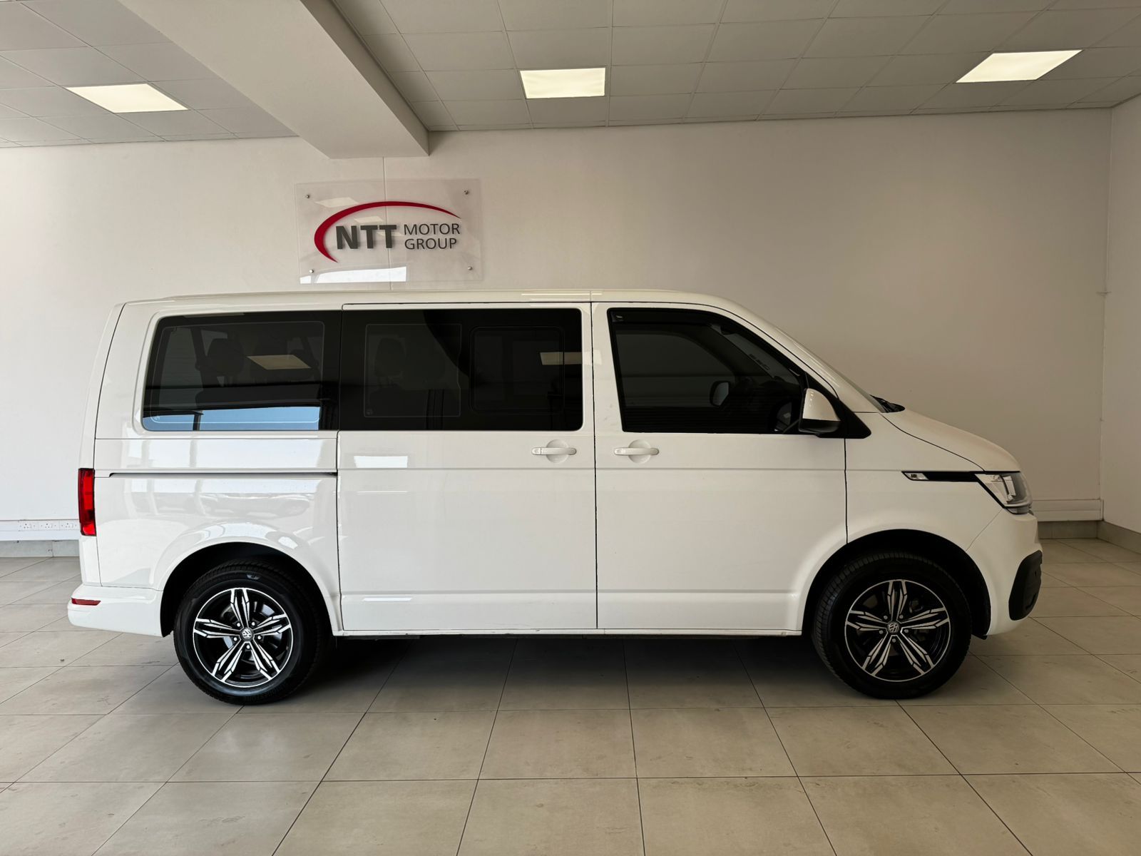 Used car gallery