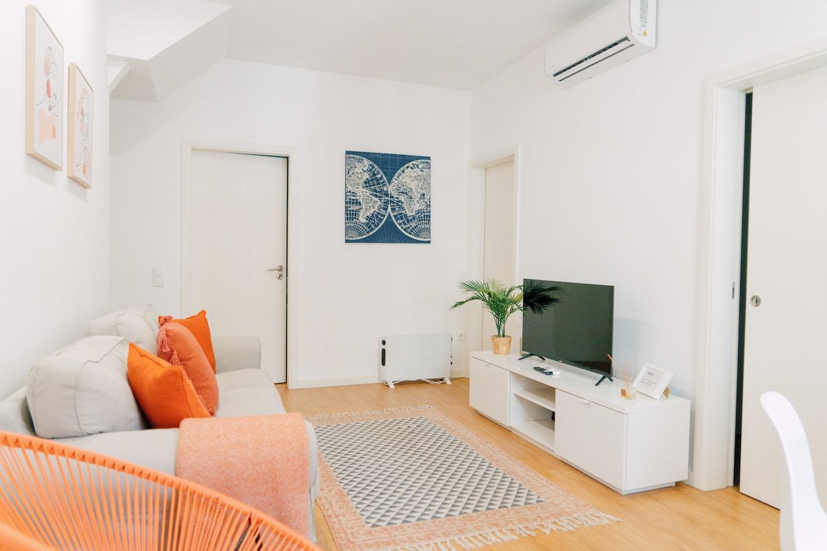 Apartment with terrace Oporto Yellow Villas 5 gallery image 5