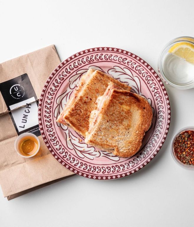 Photo of Hot Honey & Ham Grilled Cheese Sarmie