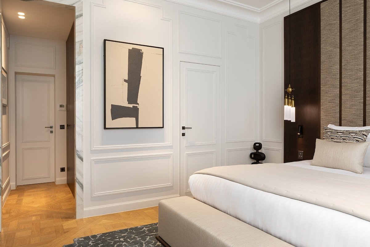 TheLander – Chic Serviced 3BR/3BA – ChampsElysées gallery image 5