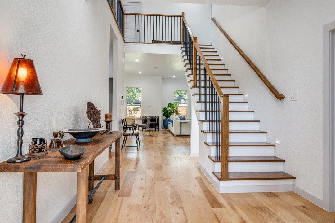 Central Dallas Home- 16+guests- inquire gallery image 4