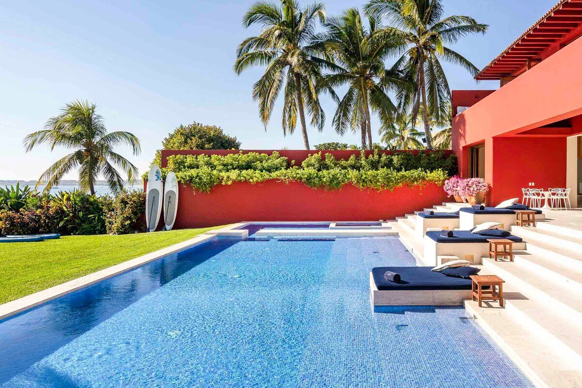 Villa Pacifica gallery image 3