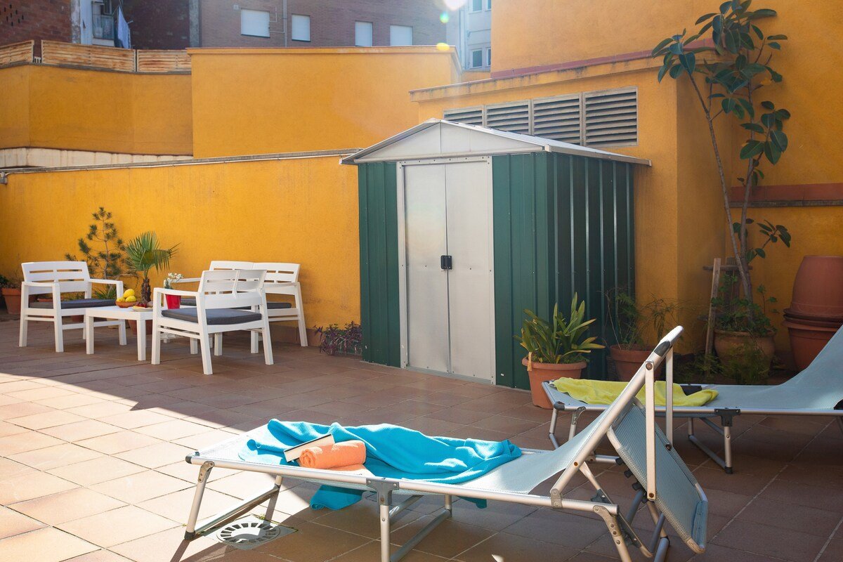 Big terrace apartment in Barcelona gallery image 5