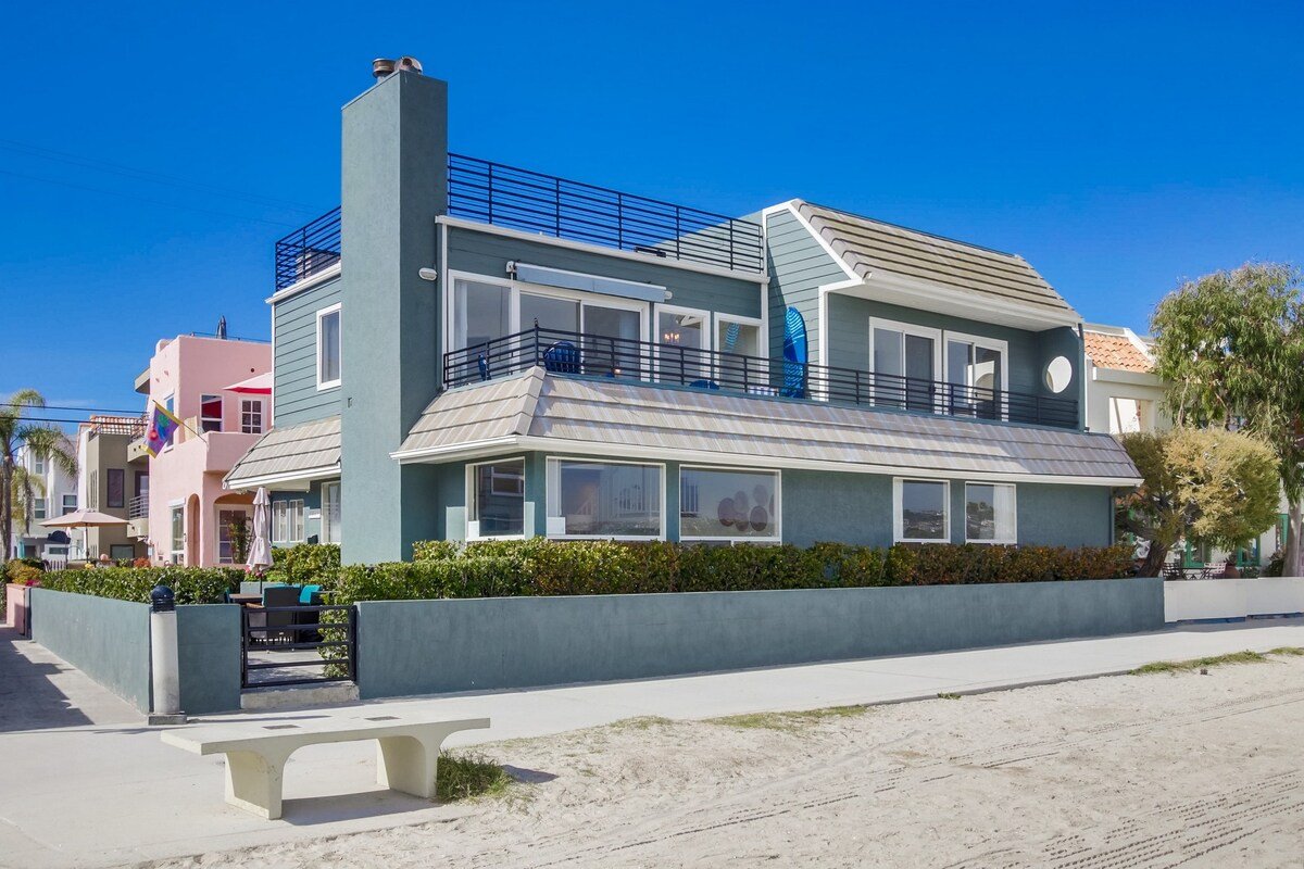 Rooftop Living – Beach Haven on the Bay gallery image 2