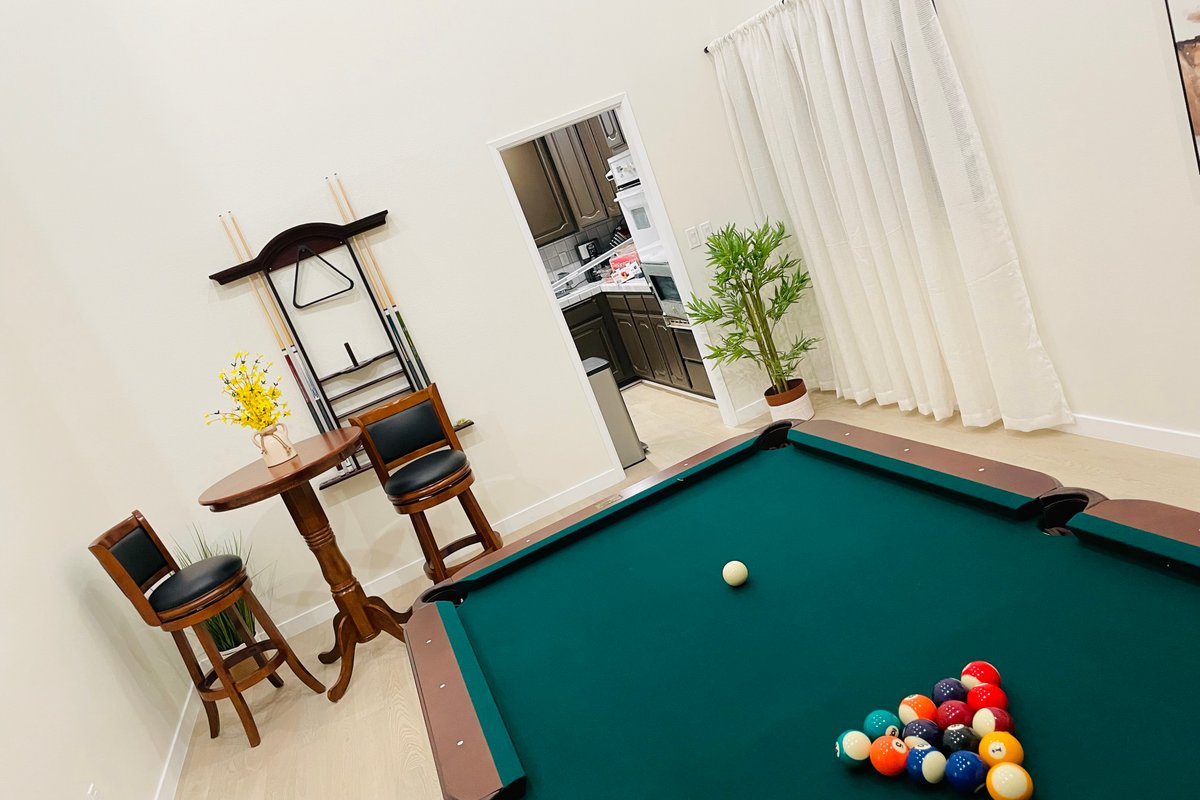 Peaceful 4bd+Pool in sunshine LA