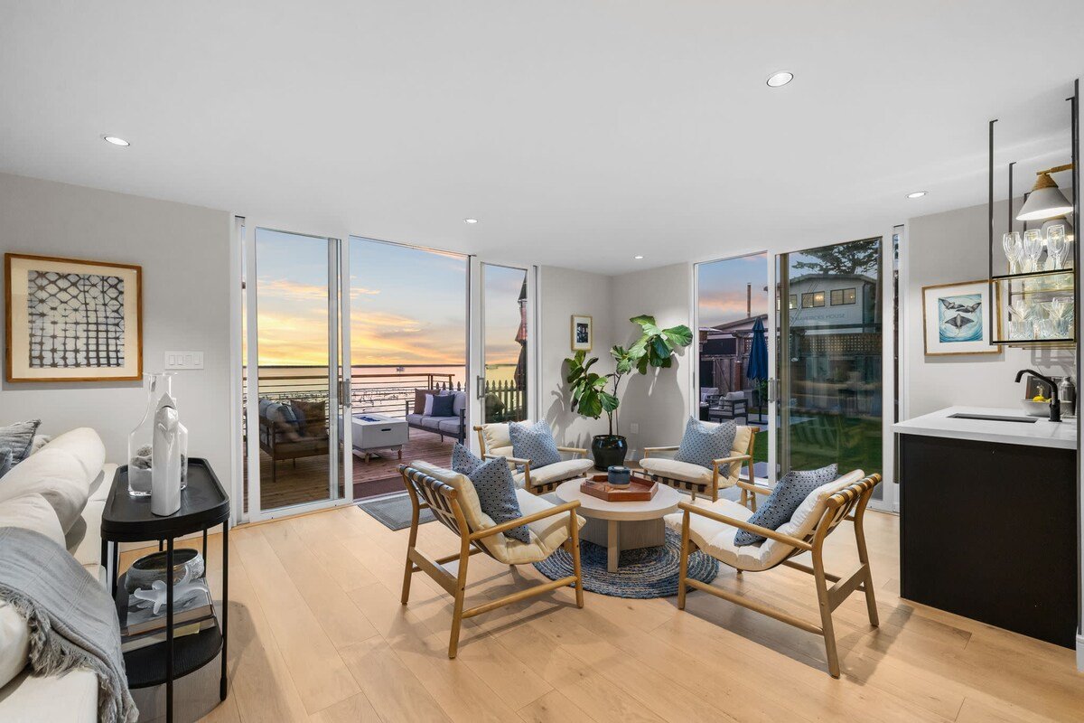 Experience the Pinnacle of Coastal Living at gallery image 4