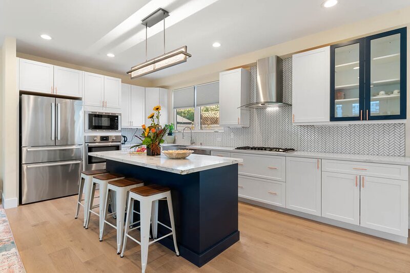 Home new Modern 4 Bed Downtown Mountain View gallery image 5