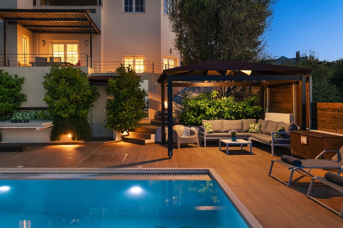 Seaview Garden Villa, Heated pool & Sauna gallery image 5