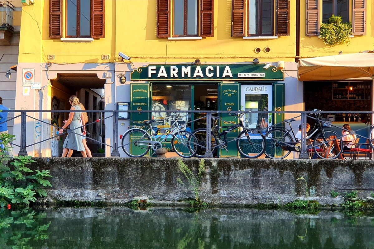 Boutique apartment with patio. Navigli experience