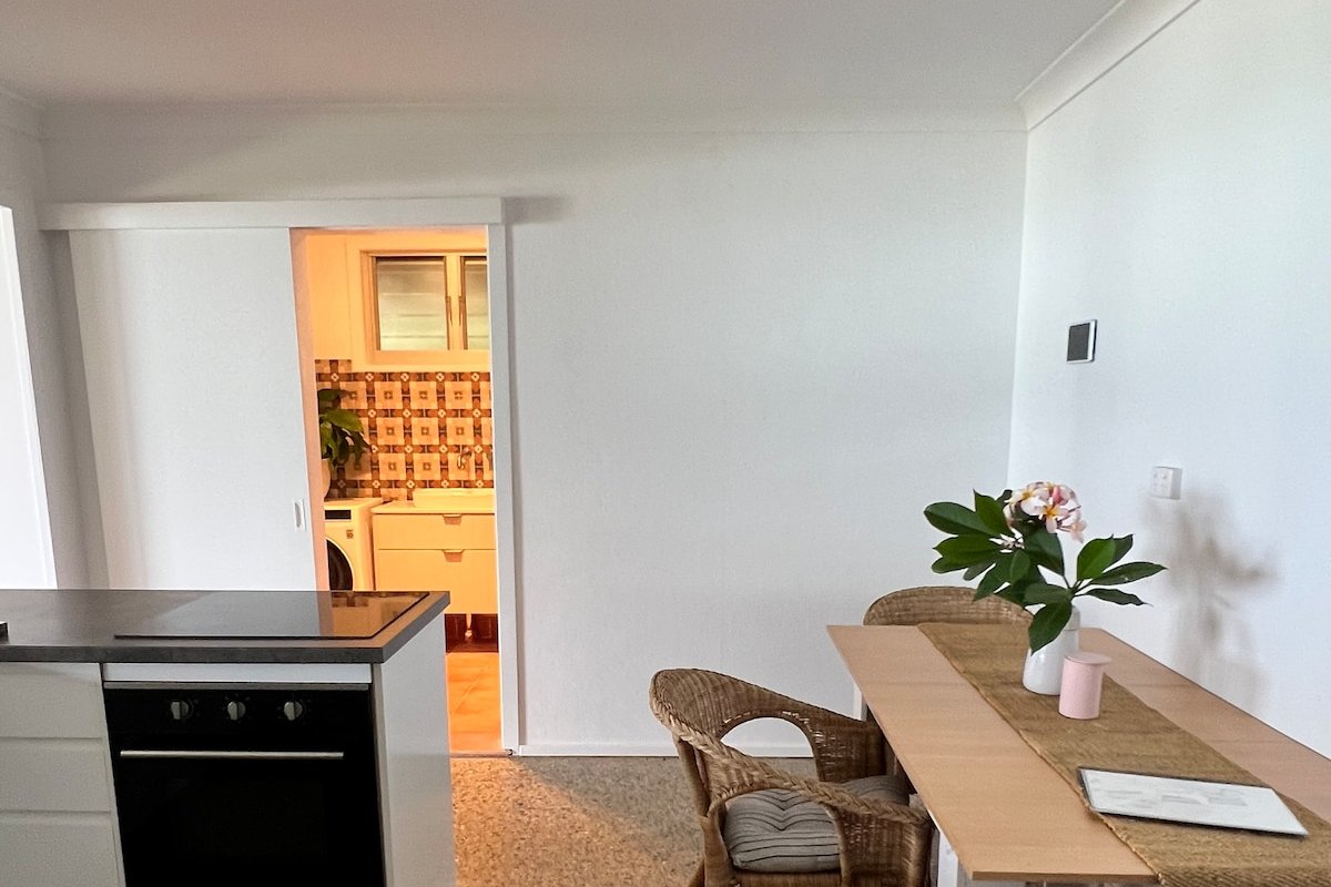 “Sea La Vie” Lighthouse beach, Port Macquarie gallery image 5