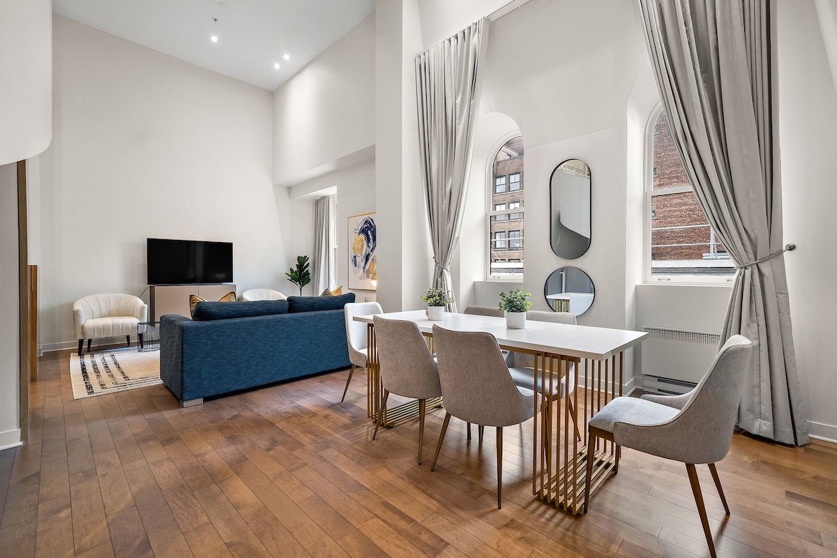 Nomade MTL| Old MTL | 3BR | 2.5Bath | Penthouse gallery image 4