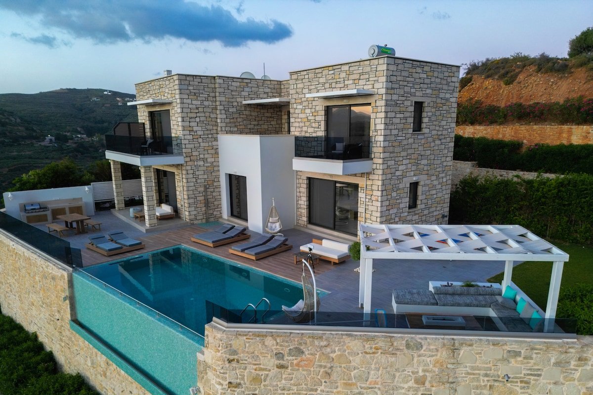 Heated Pool, Sea View, Paleokastro Luxury Villa gallery image 3
