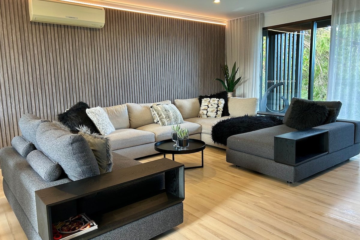 LOCATION LOCATION TO OCEAN GROVE MAIN BEACH gallery image 4