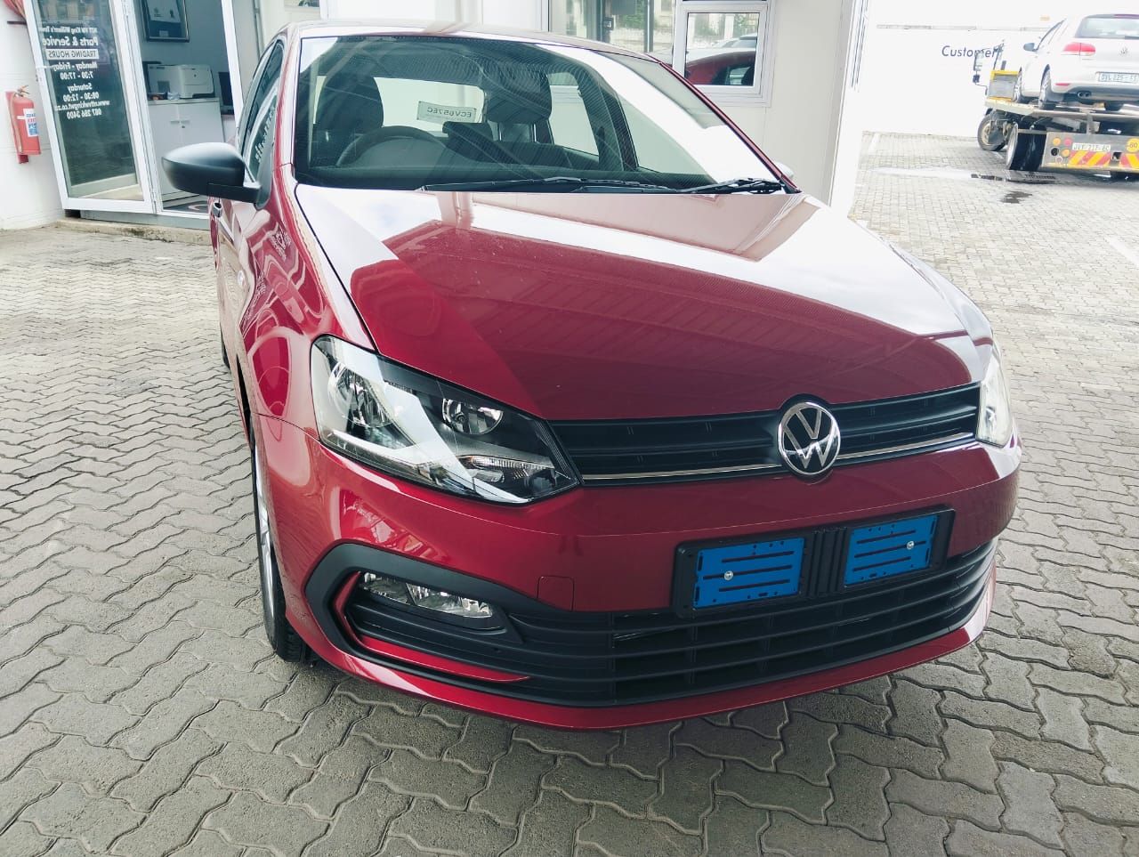 VOLKSWAGEN POLO VIVO 1.4 for Sale in South Africa