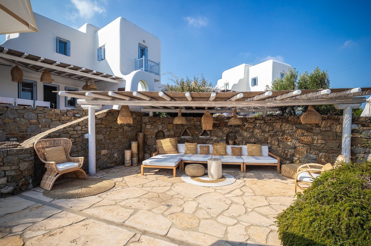 Luxury Villa Artemis with Pool gallery image 5