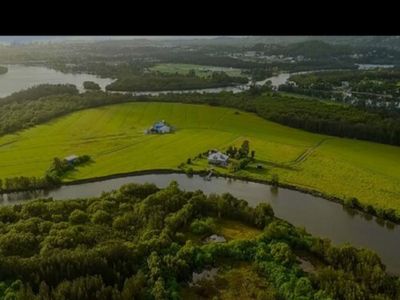Absolute waterfront Homestead with pontoon