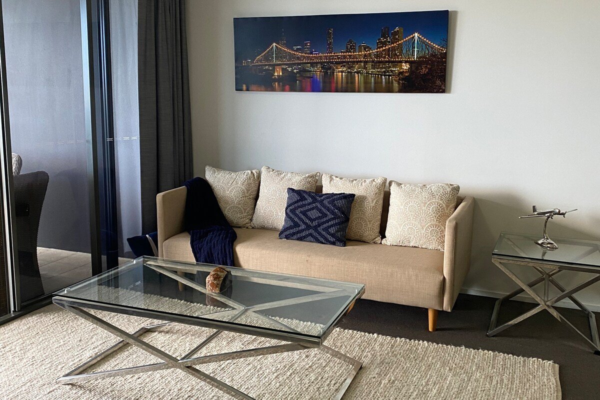 River View on Queen gallery image 5