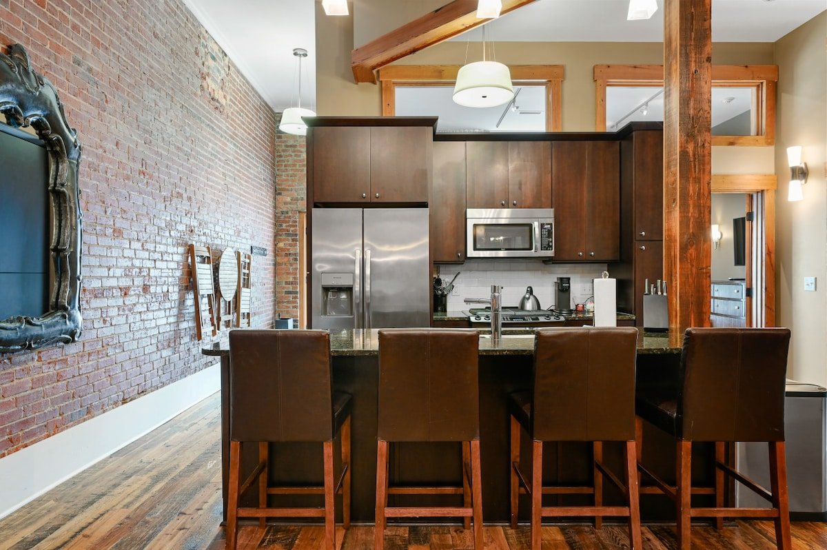 The Lofts at Church St. #101/102 gallery image 4