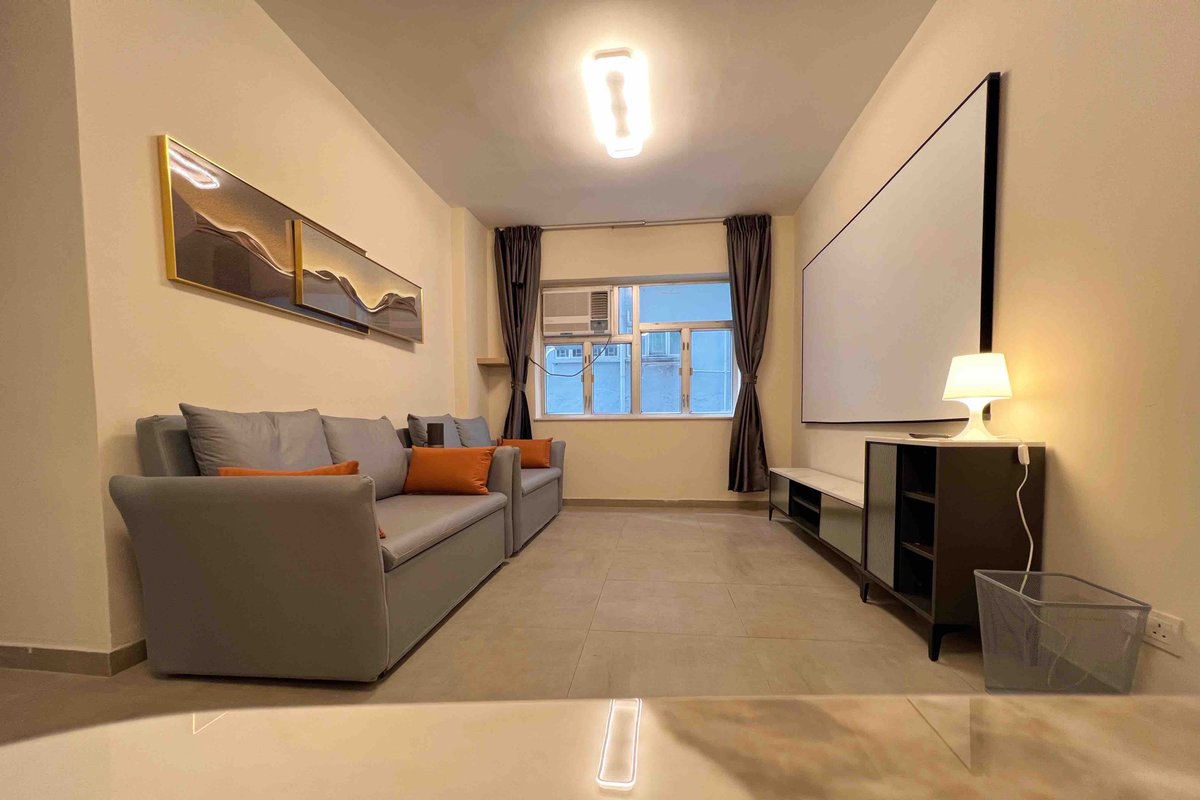 Cozy 2 Bedroom 2bath 12pax TST Station