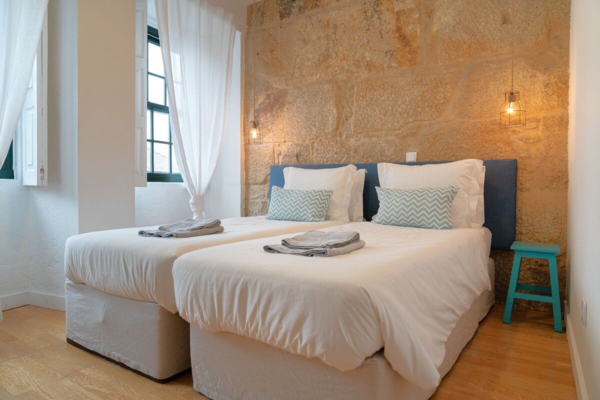 Clerigos Townhouse Porto by PCH gallery image 4