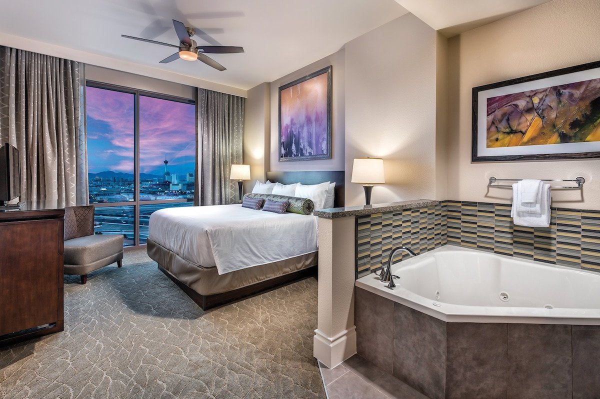 Desert Blue 3 Bedroom gallery image 5