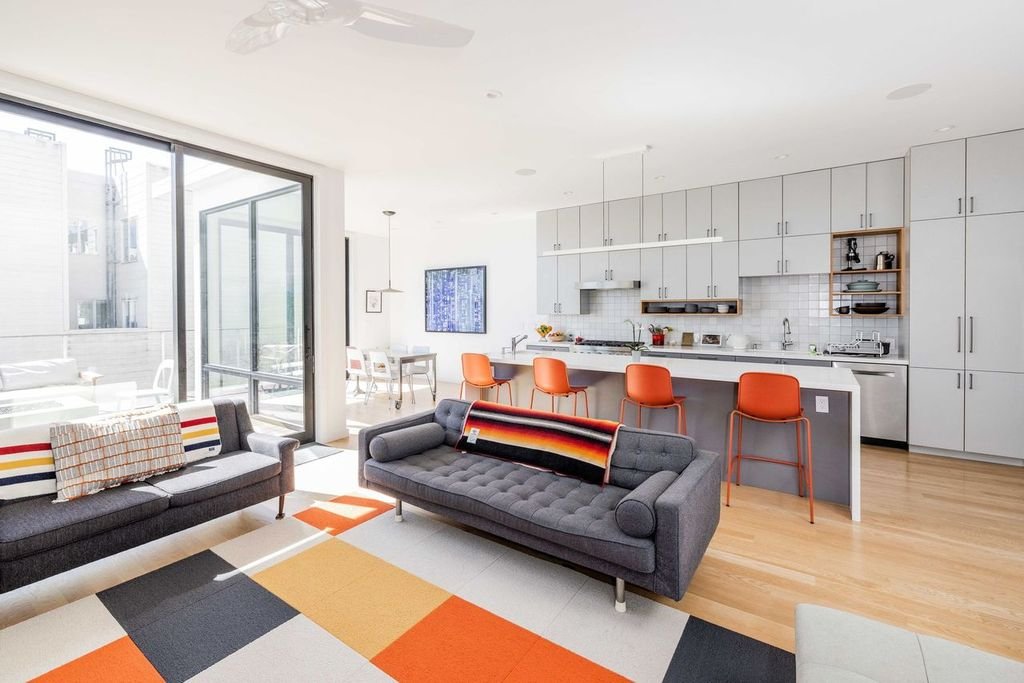 Beautiful Modern Home near USF