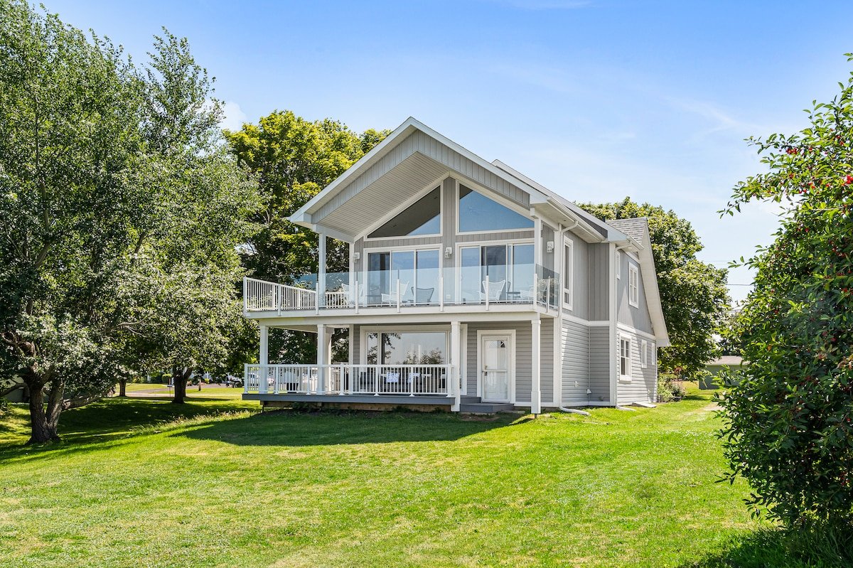 Sea La Vie- Ocean View Vacation Home gallery image 3