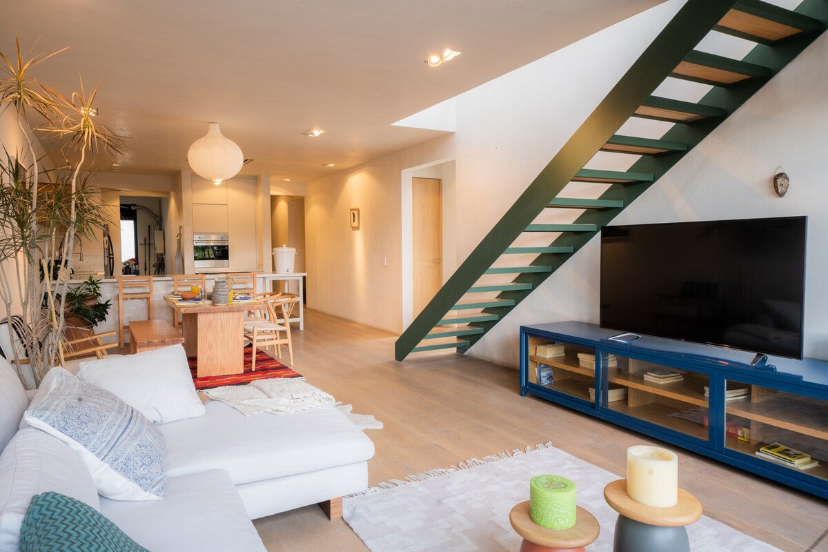 Roma 2BR | 2.5BA amazing apartment w roof top gallery image 3