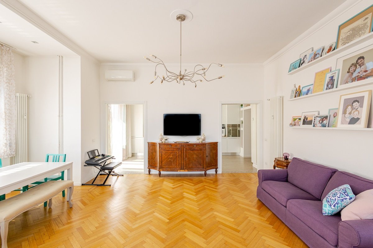 Spacious apartment in the heart of the city gallery image 4