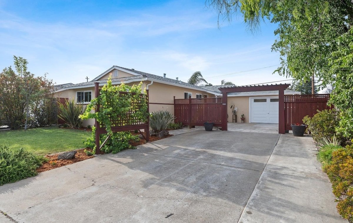 Charming & Cozy 4B/2B near Cambrian Park gallery image 3