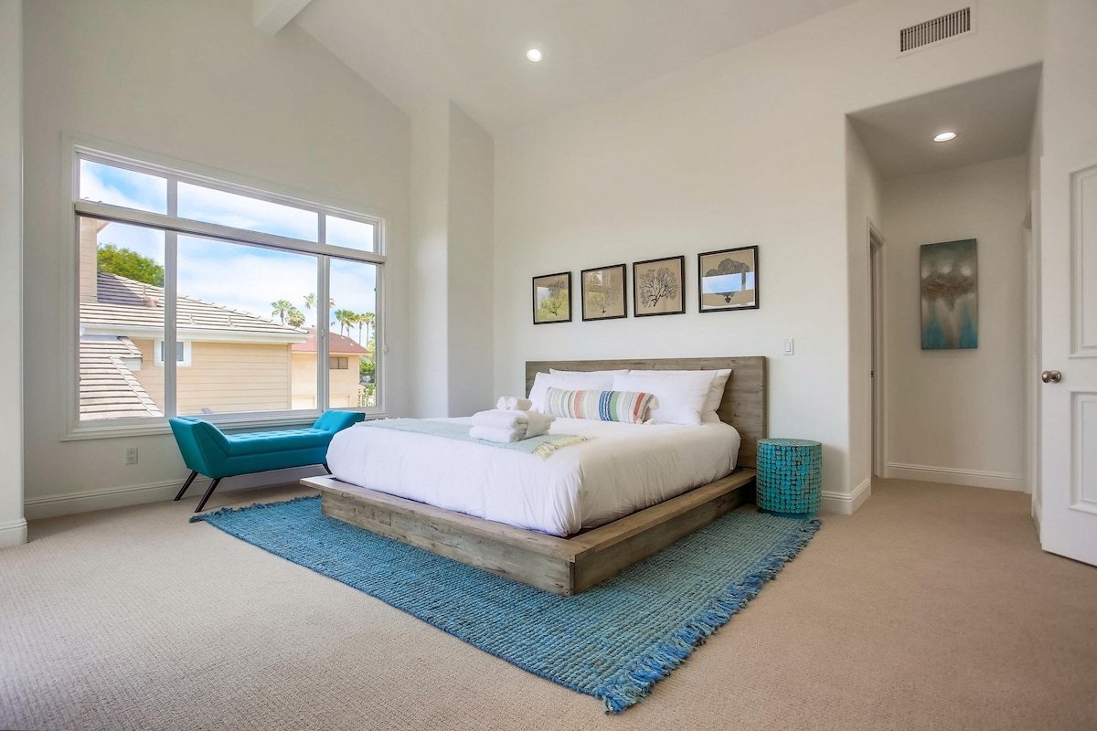 5-Bedrooms Beach House – Sunset West at La Jolla gallery image 3