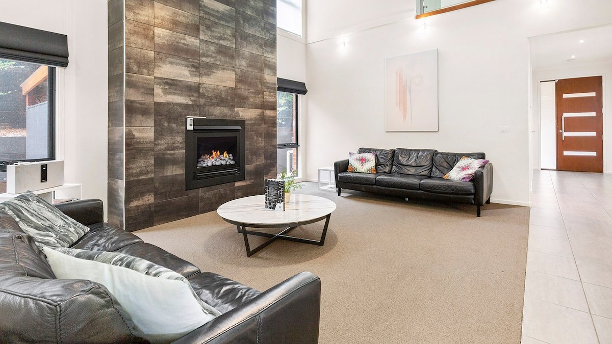 St Tropez – Tranquil Blairgowrie Escape gallery image 5